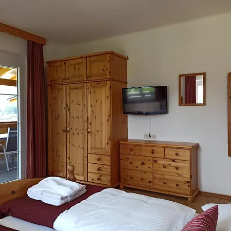 Appartementhaus Fink 아파트 *